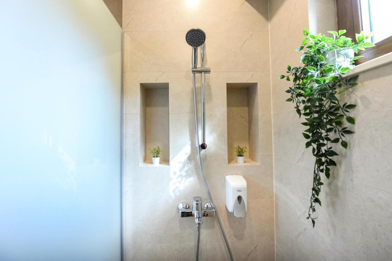 Green Leafy Brasov - Ideal 2 Bedroom Apartment Extérieur photo